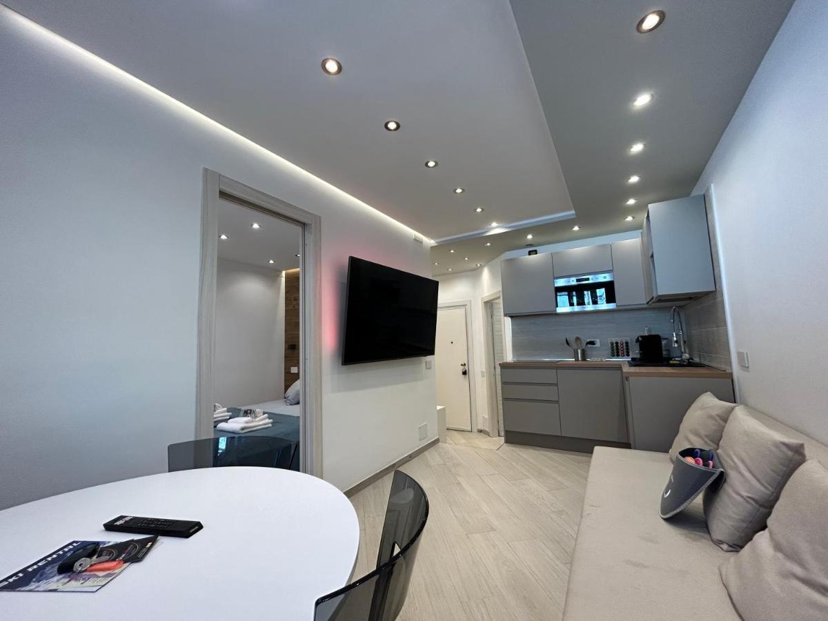 Terra Apartment - Ski In & Ski Out - Cerviniaholidays-Com Breuil-Cervinia Extérieur photo